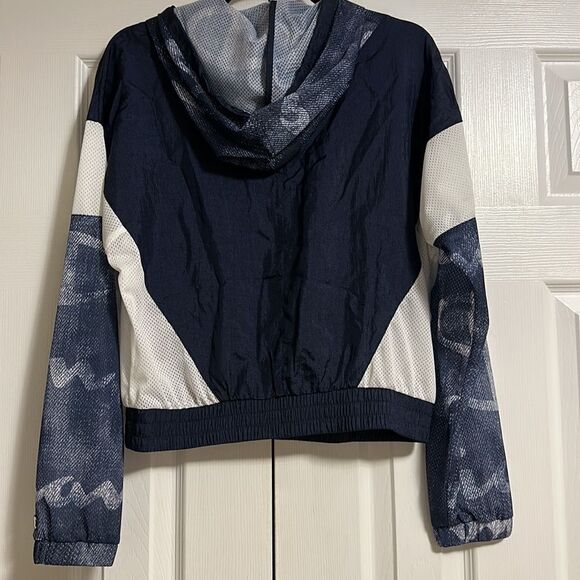 Champion Women’s Half Zipper Pullover Lightweight Jacket - Picture 7 of 7